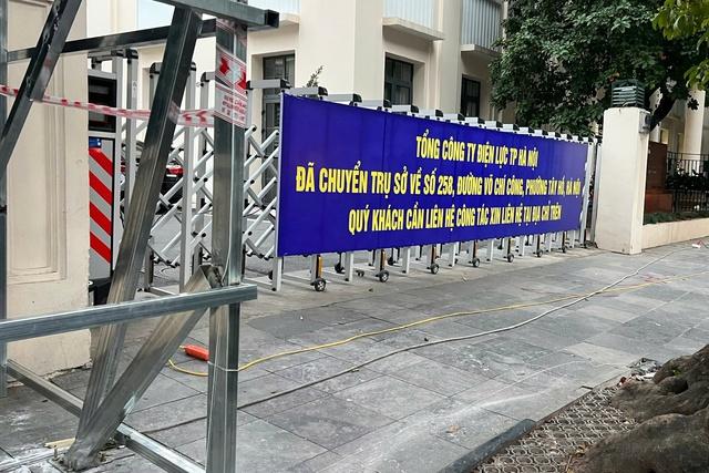 Phấn đấu giải phóng mặt bằng công viên phía đông hồ Hoàn Kiếm trong tháng 3 - Ảnh 1.