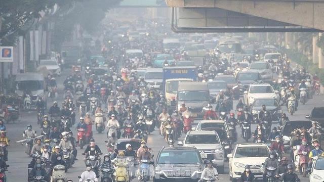 Không khí ô nhiễm, máy lọc không khí dần trở thành ‘vật bất ly thân’ mọi nhà - Ảnh 1.