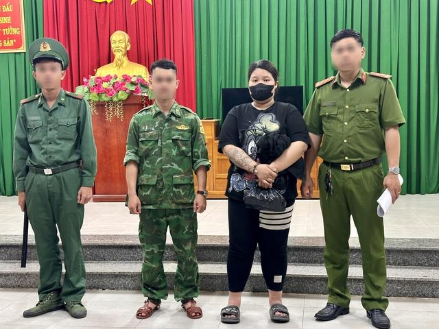 Đồng Tháp: Bắt 16 người nhập cảnh trái phép, có 1 người đang bị truy nã- Ảnh 2.