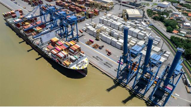 Xuất nhập khẩu 2025 lập kỷ lục lịch sử- Ảnh 1.