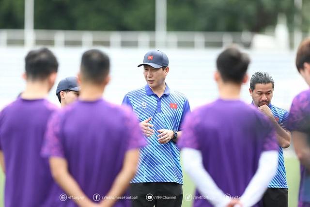 Chủ tịch VFF: ‘Vô địch AFF Cup đã khó, bảo vệ thành công còn khó hơn và Việt Nam phải giữ cho được’ - Ảnh 3.