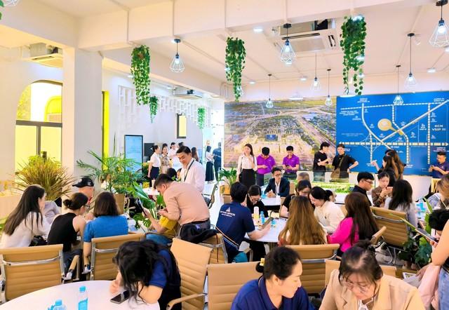 Lan Anh Avenue khánh thành công viên trung tâm 2.000 m2 giữa lòng thủ phủ công nghiệp   - Ảnh 2.