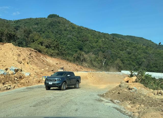 Cảnh báo nguy hiểm cho xe lưu thông trên đèo Đại Ninh , tuyến QL28B Lâm Đồng - Ảnh 8.