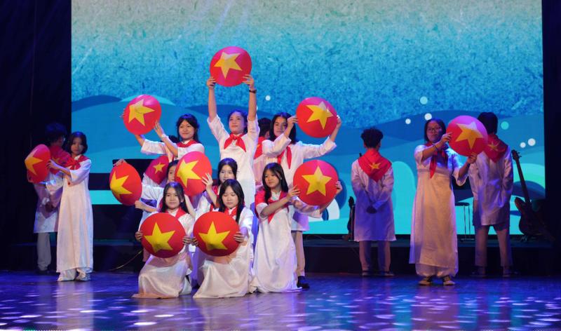 Trước tết, nhiều ngày hội nghệ thuật lấp lánh của học sinh, sinh viên TP.HCM- Ảnh 8.