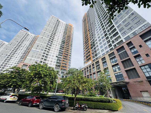 Cầm tiền tỉ tìm mua nhà vẫn khó- Ảnh 1.