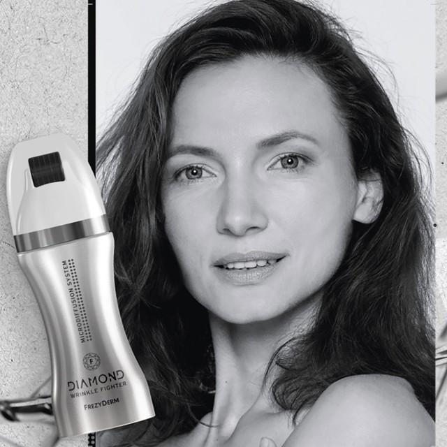 Top 3 serum dùng từ giờ đến tết giúp làn da căng mọng như dùng filter- Ảnh 6.
