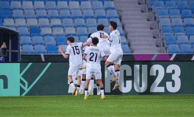 U.23 Thái Lan thoát thua Iraq trong gang tấc, níu giữ hy vọng mong manh vào tứ kết- Ảnh 3.