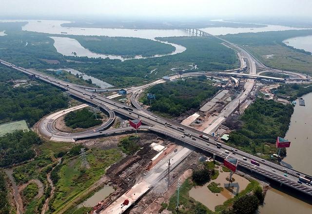 Từ trung tâm TP.HCM đi đường nào tới sân bay Long Thành?- Ảnh 1.
