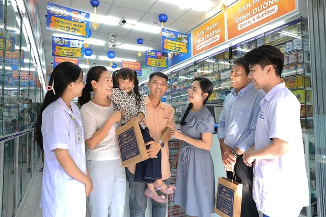 'Long Châu sẻ chia 2026' mở rộng chuỗi chương trình tầm soát đột quỵ, nâng cao nhận thức cộng đồng- Ảnh 2.