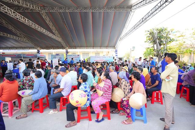 'Long Châu sẻ chia 2026' mở rộng chuỗi chương trình tầm soát đột quỵ, nâng cao nhận thức cộng đồng- Ảnh 3.