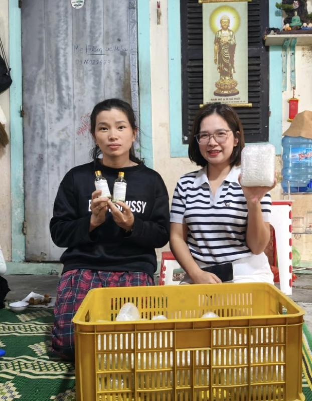 Bước ngoặt cuộc đời của người mẹ có con mắc bệnh hiếm - Ảnh 1.