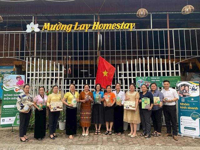 Người 'đánh thức' bản lòng hồ sông Đà- Ảnh 2.