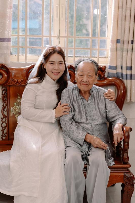 Lời gửi gắm của bà ngoại trong đám hỏi của cháu - Ảnh 3.