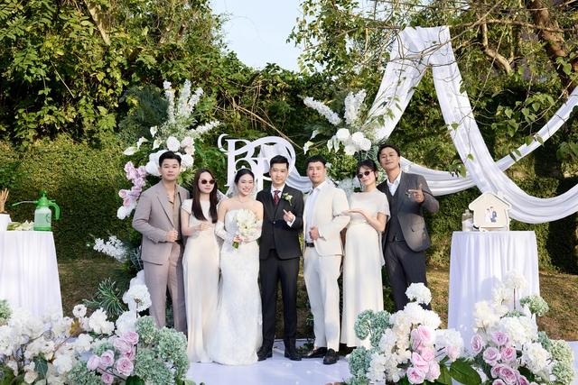 Cô dâu chú rể là hàng xóm, chia khung giờ đãi tiệc - Ảnh 3.