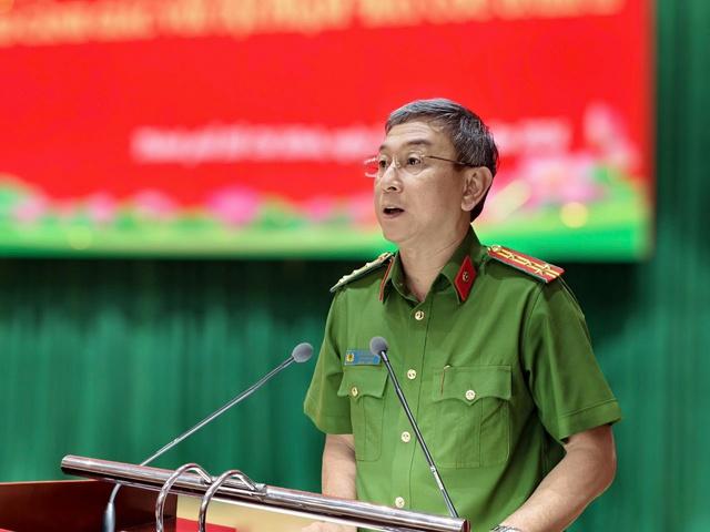 Công an TP.HCM lên tiếng thực hư ma túy trộn bánh kẹo bán trước cổng trường- Ảnh 1.