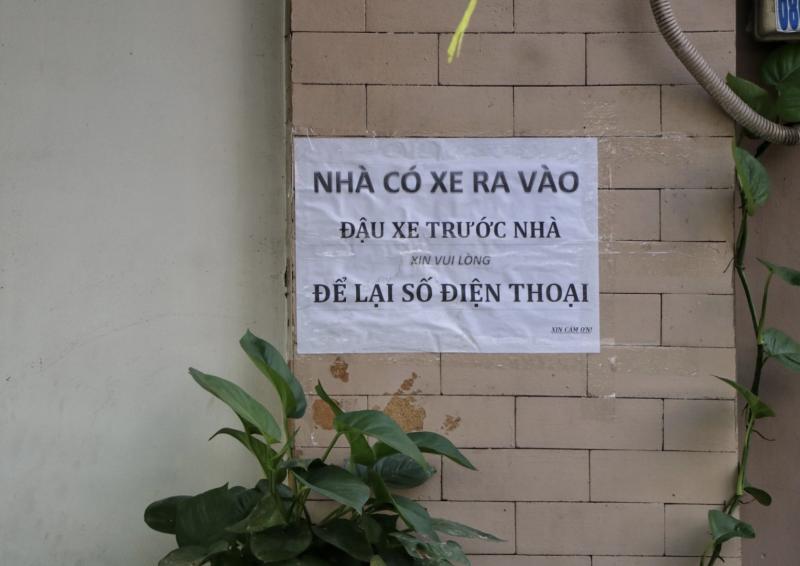 Đậu ô tô trước quán 1 tiếng, chủ xe nói gì khiến chủ quán 'không nỡ giận'? - Ảnh 2.