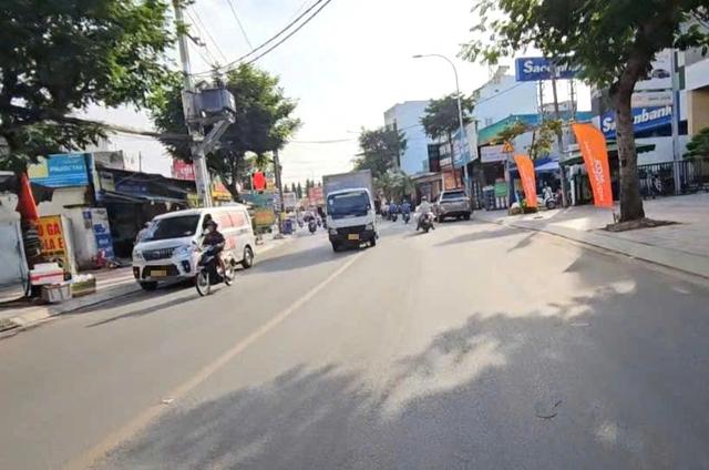 Nỗi lo mất an toàn giao thông giao lộ Dương Thị Mười - Tân Thới Hiệp 21- Ảnh 4.