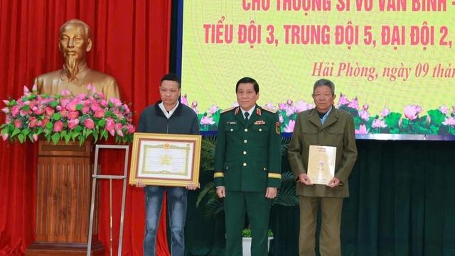 Truy tặng danh hiệu Anh hùng LLVT nhân dân cho thượng sĩ Vũ Văn Bình- Ảnh 1.