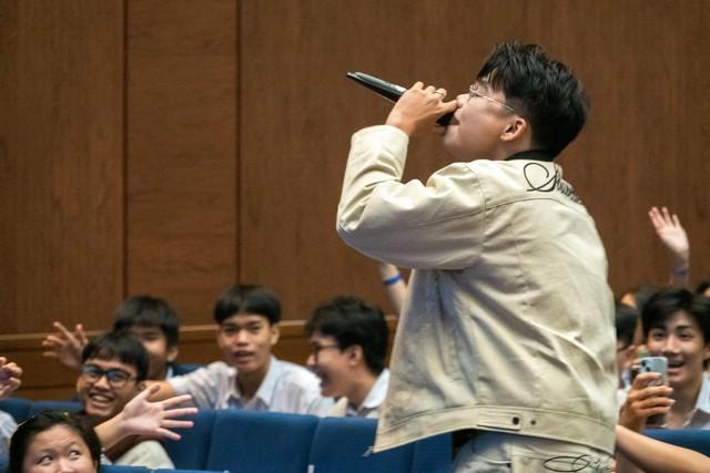 Hình ảnh ngoài đời dễ thương của Giana và Tr.D 'Nắng có mang em về' - Ảnh 5.