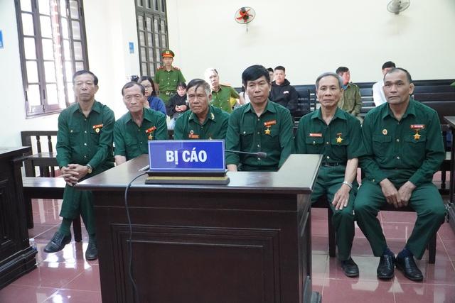 Đang xét xử 6 cựu chiến binh kêu oan sau khi ra tù ở Lâm Đồng - Ảnh 1.