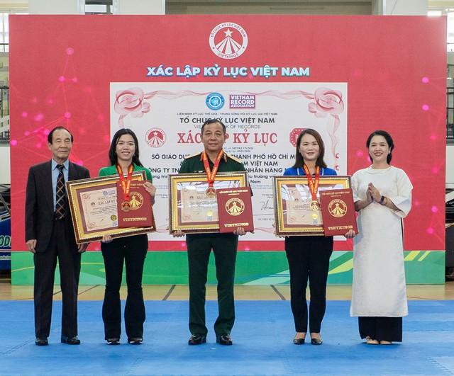 Nestlé MILO đồng hành cùng lễ khai mạc hội thi thể dục thể thao học sinh TP.HCM - Ảnh 1.