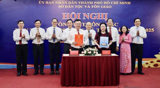 Phó chủ tịch UBND TP.HCM: Quan tâm đến chất lượng cán bộ làm dân tộc, tôn giáo - Ảnh 2.