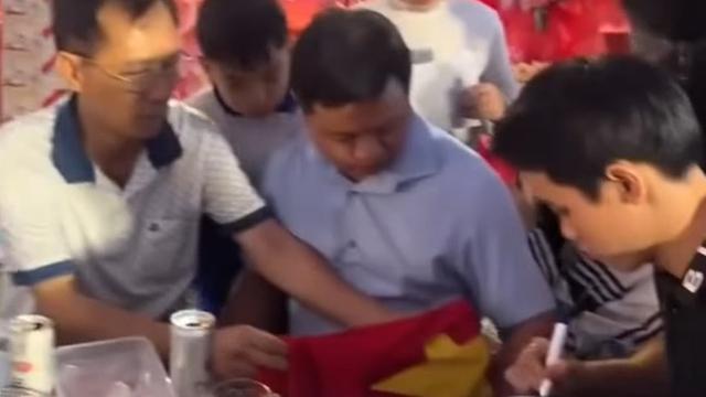 Chuyện chưa kể về đội bóng trường làng của Vua phá lưới Đình Bắc: Từng thua vì bị ‘tố’... không có giày- Ảnh 3.
