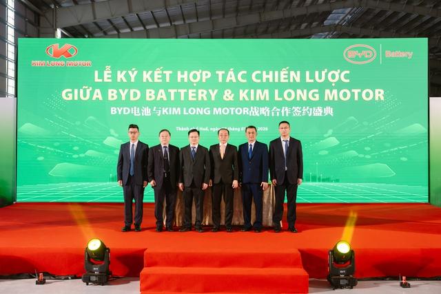 Kim Long Motor hợp tác BYD Battery, động thổ nhà máy pin 130 triệu USD tại Huế - Ảnh 2.