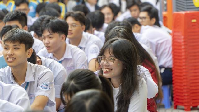 'AI nói dối đại tài, vẽ ra chuyện lịch sử cực logic nhưng không có thật'- Ảnh 1.