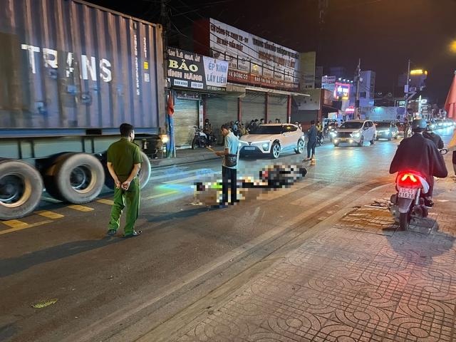 TP.HCM: Phát hiện người đàn ông tử vong giữa đường, thi thể không nguyên vẹn- Ảnh 1.
