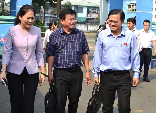 Trường học TP.HCM: Nơi quá tải, xuống cấp, nơi tuyển không đủ chỉ tiêu - Ảnh 6.