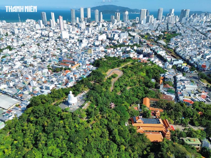 Chùa Long Sơn: Biểu tượng tâm linh trăm năm giữa lòng phố biển Nha Trang- Ảnh 3.