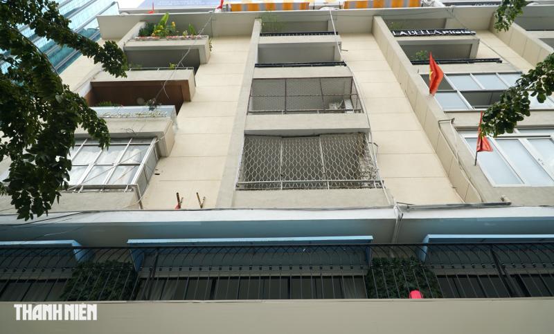 Ngoài chợ Bến Thành, Hồ Con Rùa những nơi nào ở TP.HCM được sơn mới đón tết? - Ảnh 8.