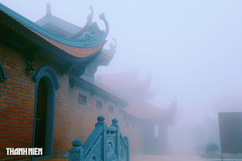 Lạc bước trong mây tại Hòn Bà, nơi mệnh danh là 'Đà Lạt của Khánh Hòa' - Ảnh 10.