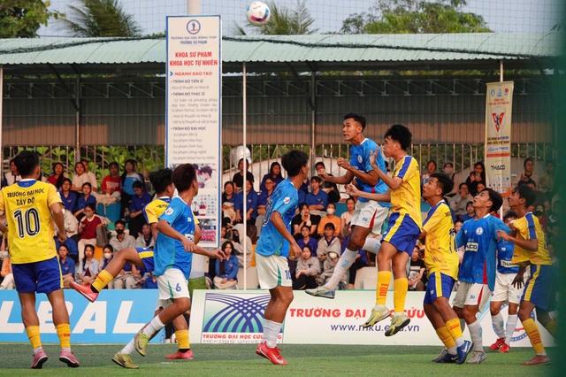 Áo xanh thanh niên ‘phủ sóng’ sân Đồng Tháp giải TNSV THACO cup 2026- Ảnh 5.