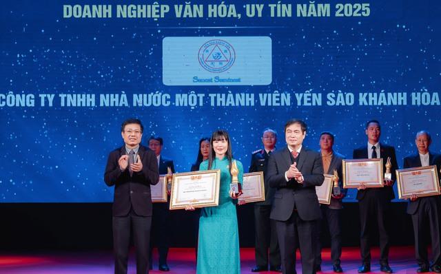Yến sào Khánh Hòa vào Top 20 'Doanh nghiệp Văn hóa, Uy tín năm 2025' - Ảnh 1.