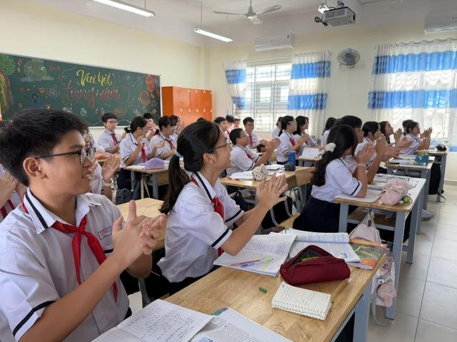 TP.HCM hỗ trợ tiền học tập, nghiên cứu sinh với những học sinh, sinh viên nào? - Ảnh 1.