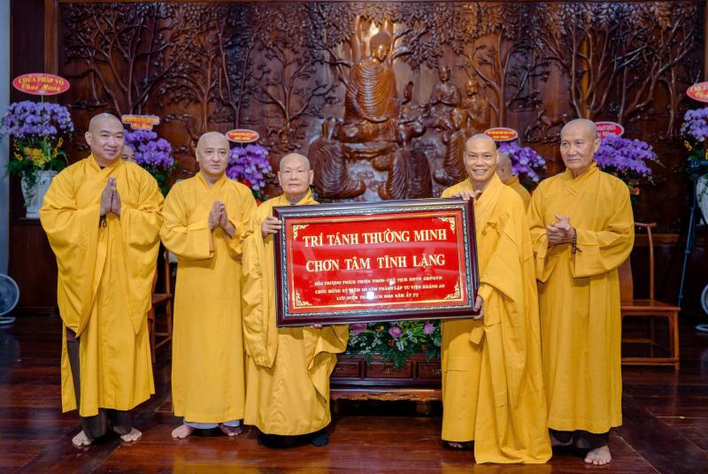 Trưởng lão hòa thượng Thích Thiện Nhơn dự lễ kỷ niệm 120 năm tu viện Khánh An - Ảnh 4.