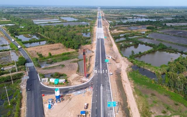 Cao tốc Cần Thơ Cà Mau dự kiến thu phí từ quý 2/2026, xe con 99.000 đồng    - Ảnh 1.