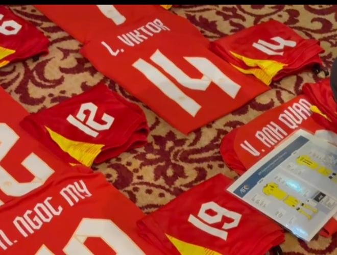 AFC làm việc ‘nóng’ với U.23 Việt Nam, kiểm tra kỹ kích thước số áo và tuyên bố có VAR- Ảnh 2.
