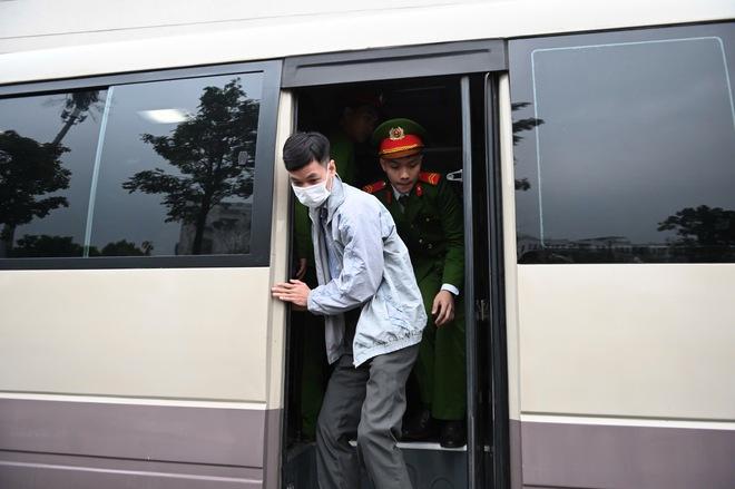 2 cựu Cục trưởng Cục An toàn thực phẩm hầu tòa vì nhận hối lộ- Ảnh 4.