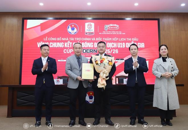 Giải U.19 quốc gia có nhà tài trợ mới, đã xác định xong 3 bảng đấu hấp dẫn- Ảnh 6.