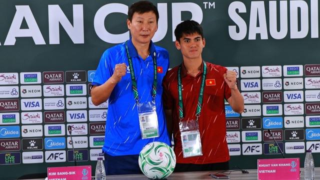 UAE thường bại trận trong các chiến tích lịch sử của bóng đá Việt Nam, tất cả đều có lý do- Ảnh 1.