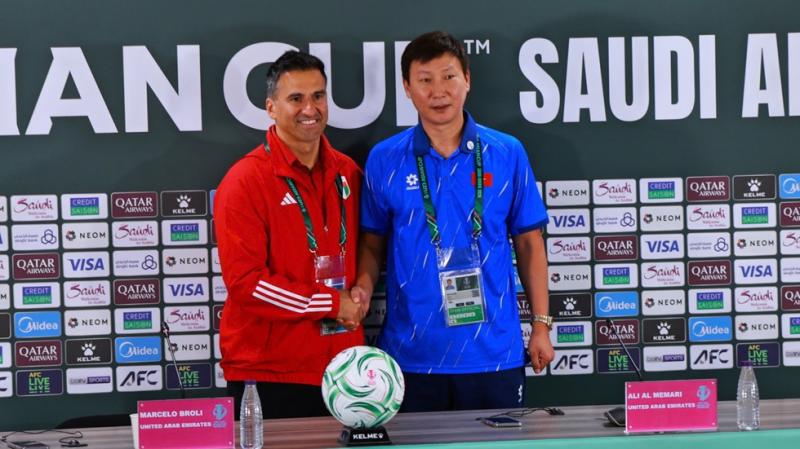 AFC ‘mắt tròn mắt dẹt’ khi nghe HLV Kim Sang-sik tiết lộ về chiến thuật tuyệt đỉnh của U.23 Việt Nam- Ảnh 2.