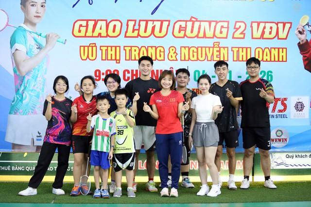 ‘Nữ hoàng điền kinh’ Nguyễn Thị Oanh xuất hiện ở sự kiện đặc biệt, đánh cầu lông cùng vợ Tiến Minh- Ảnh 6.