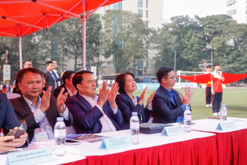 Cuộc đua ở vòng loại phía bắc hấp dẫn chưa từng có- Ảnh 3.