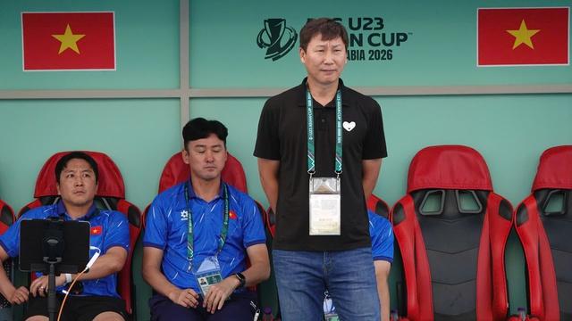 HLV Kim Sang-sik và Đình Bắc sẽ giúp Việt Nam 'phá dớp' trước Ả Rập Xê Út- Ảnh 5.