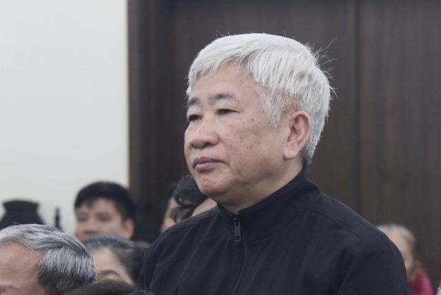 Cựu Giám đốc BHXH Bắc Giang nhận hối lộ , nghĩ là ứng xử công việc - Ảnh 1.