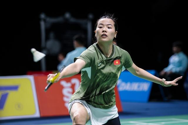 Nguyễn Thùy Linh đánh bại tay vợt hạng 14 thế giới ở giải cầu lông Indonesia Masters- Ảnh 1.