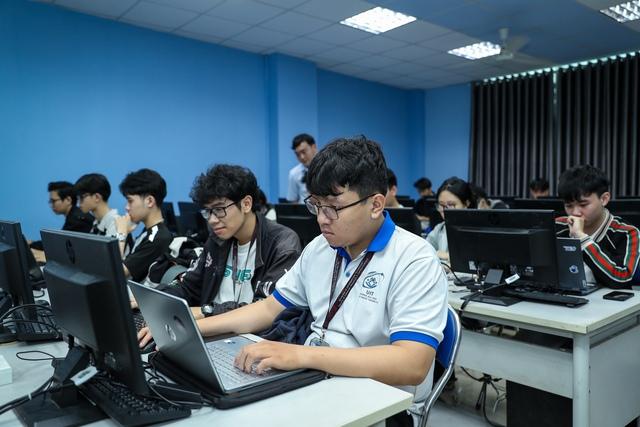 Xu hướng tuyển sinh 2026: Siết xét tuyển học bạ, bùng nổ AI - Ảnh 2.
